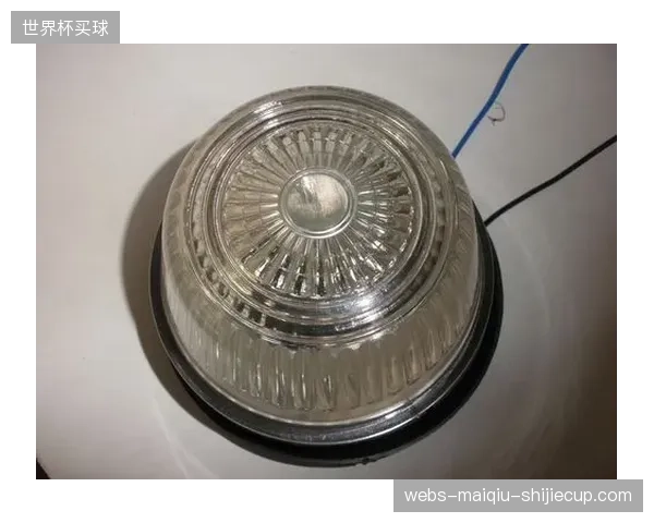满足每秒50帧爆闪：崧盛股份的大功率LED驱动电源，其低纹波特性如何对齐高清慢动作回放的无频闪转播要求